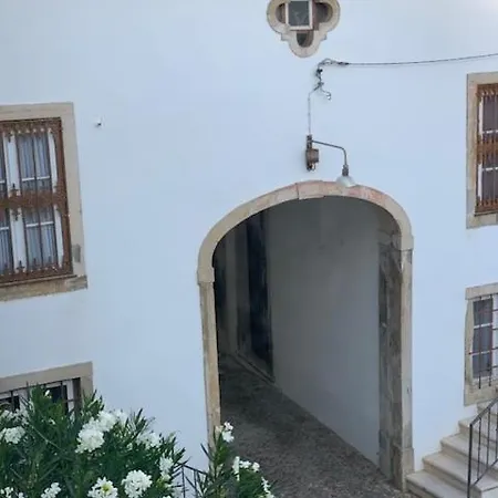 بيت ضيافة Ilha 12 4*