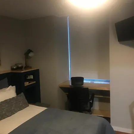 Ilha 12 بيت ضيافة كويمبرا