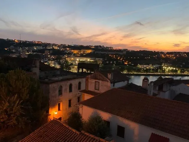 Ilha 12 4* 科英布拉