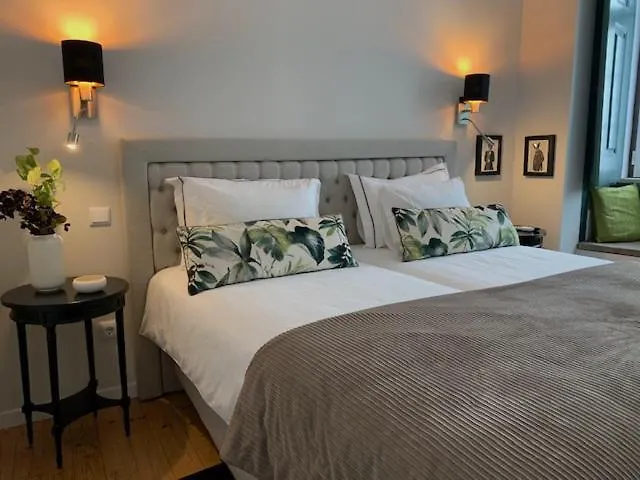 Ilha 12 招待所 4*